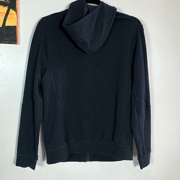lululemon athletica Black Zip Up Jacket - Picture 6 of 9